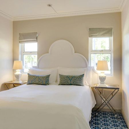 Protea Hotel By Marriott Cape Town Mowbray Extérieur photo