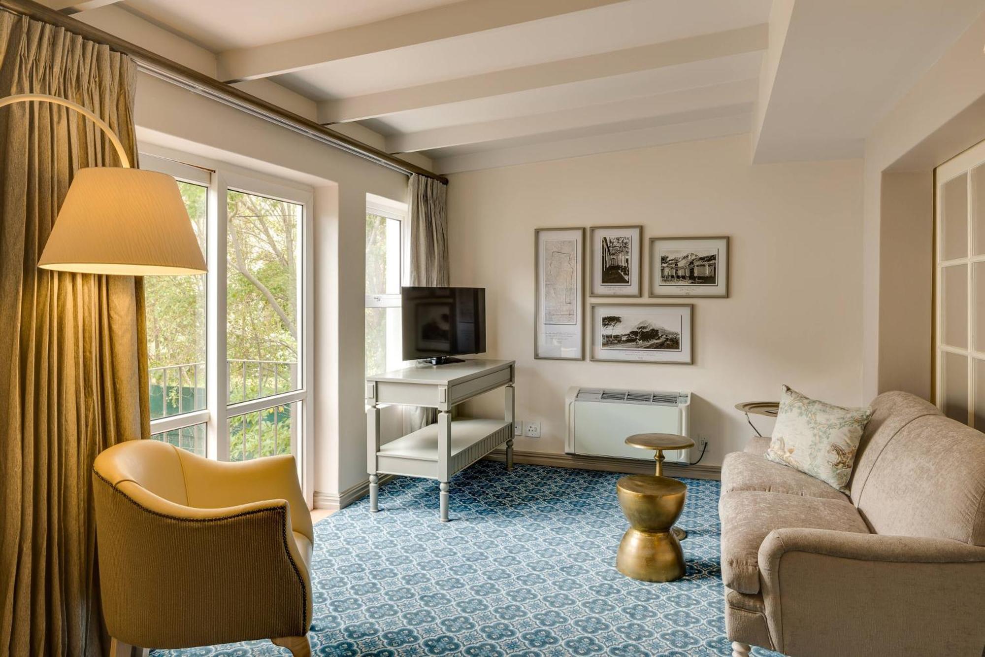 Protea Hotel By Marriott Cape Town Mowbray Extérieur photo