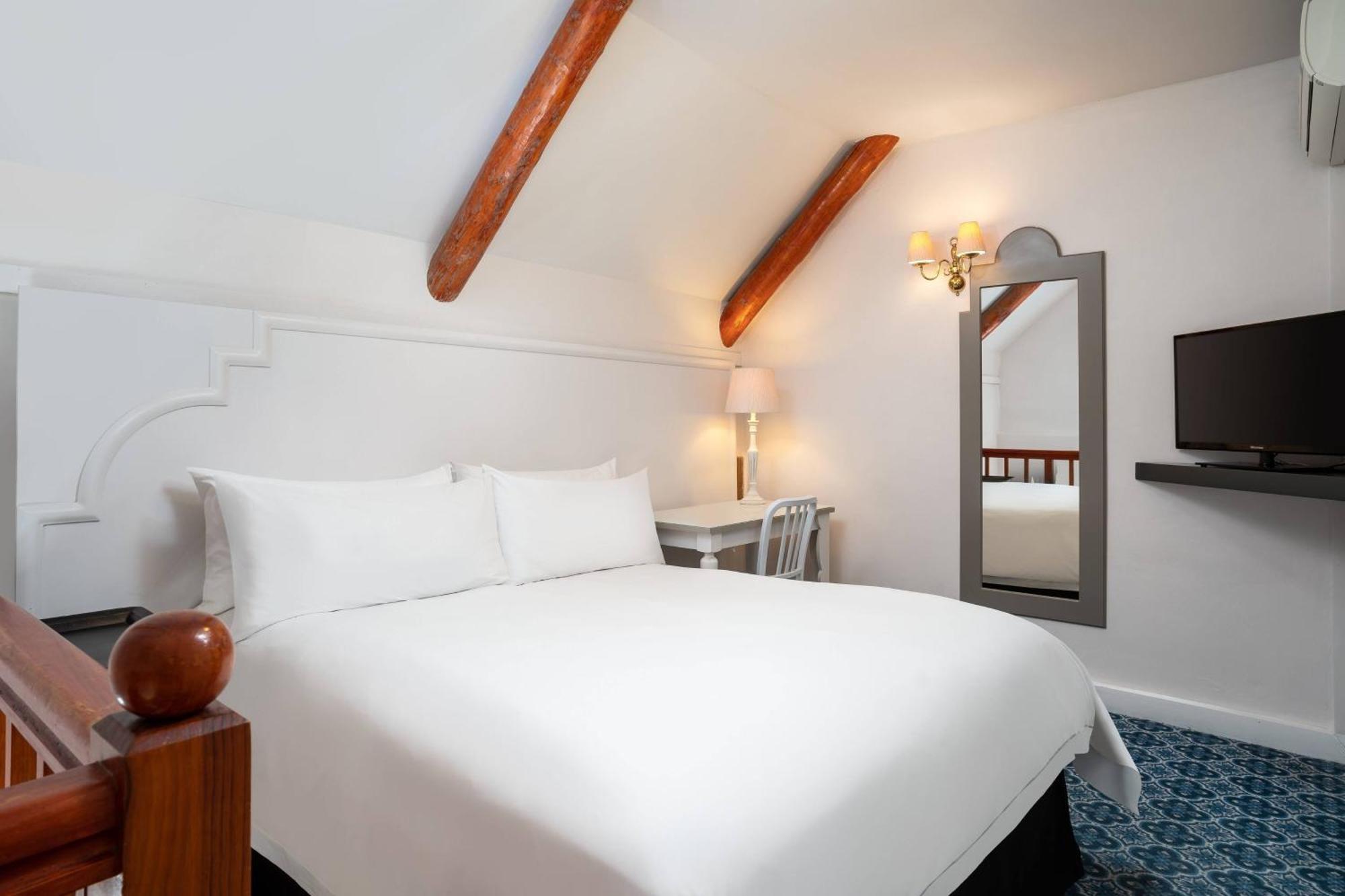Protea Hotel By Marriott Cape Town Mowbray Extérieur photo